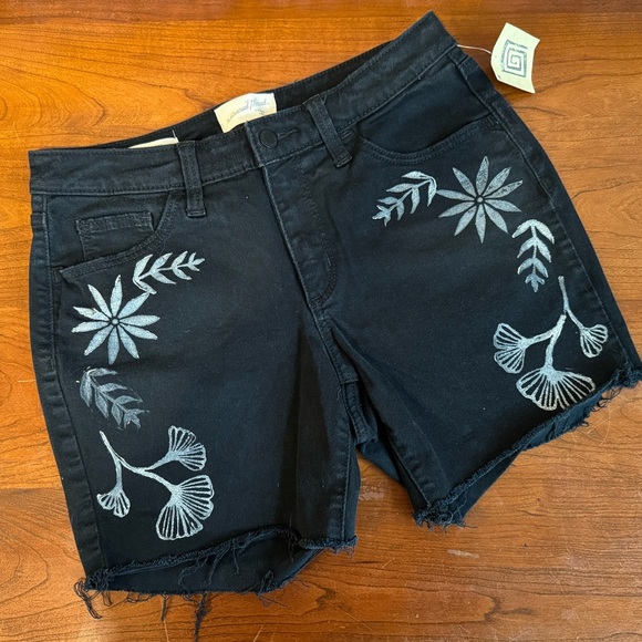 Universal Thread Pants - Upcycled Universal Thread Dark Shorts with Gingko + Floral Block Print 🌸 8/29 R